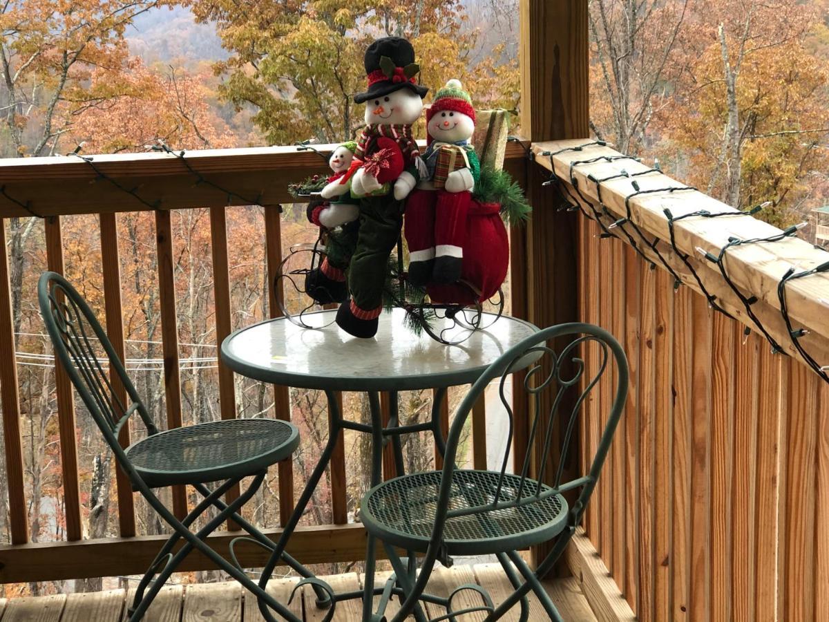 Love Nest Chalet Villa Gatlinburg Esterno foto