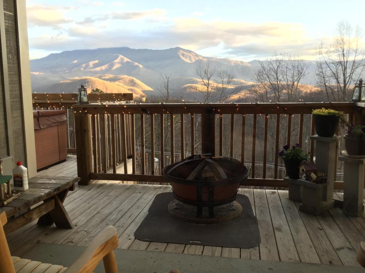 Love Nest Chalet Villa Gatlinburg Esterno foto