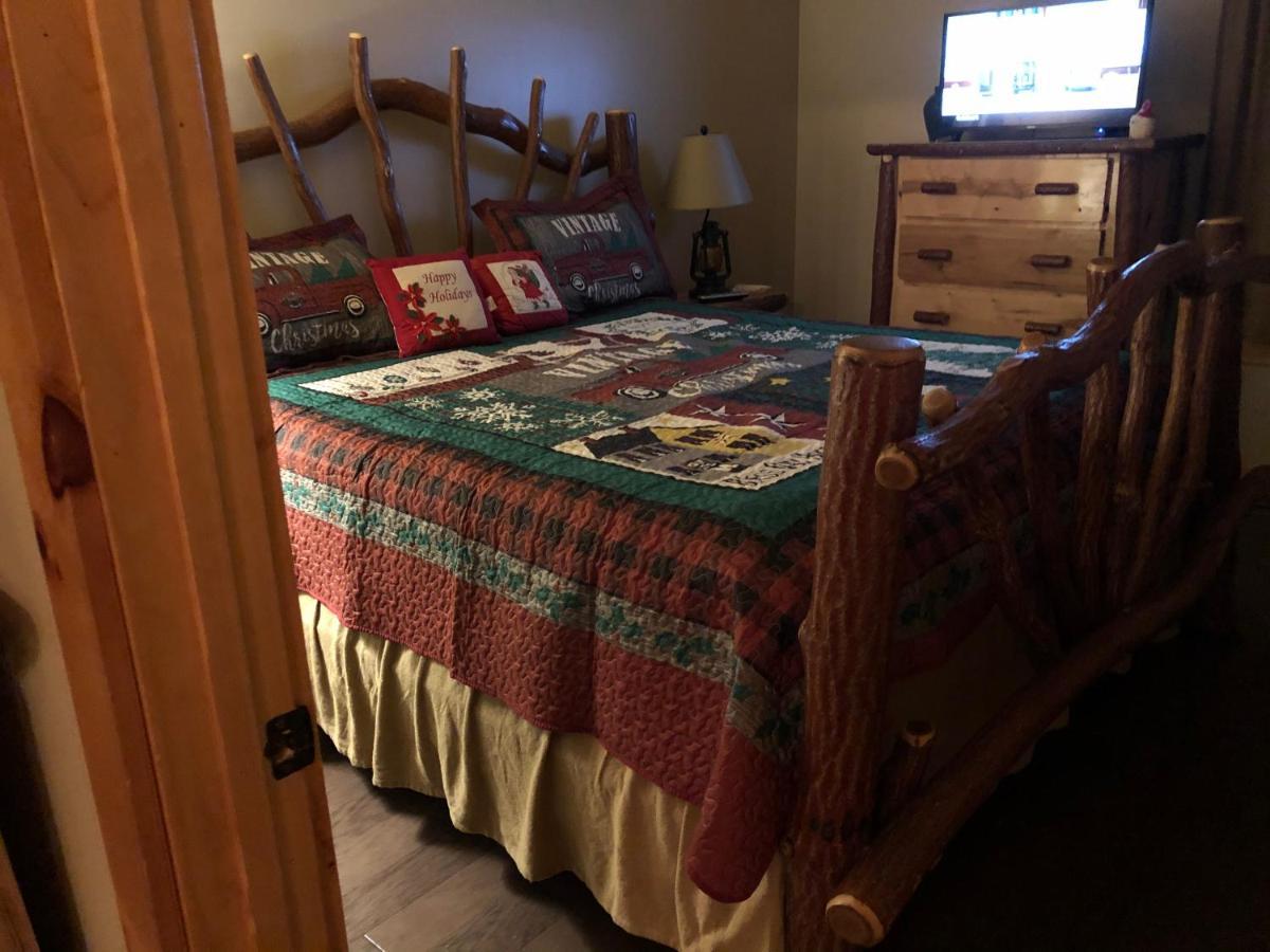 Love Nest Chalet Villa Gatlinburg Esterno foto